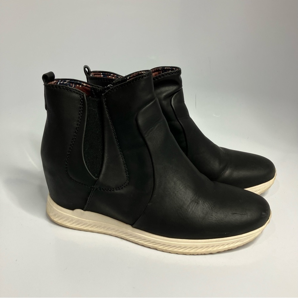 Bare traps Jaci wedge‎ Booties black size 8